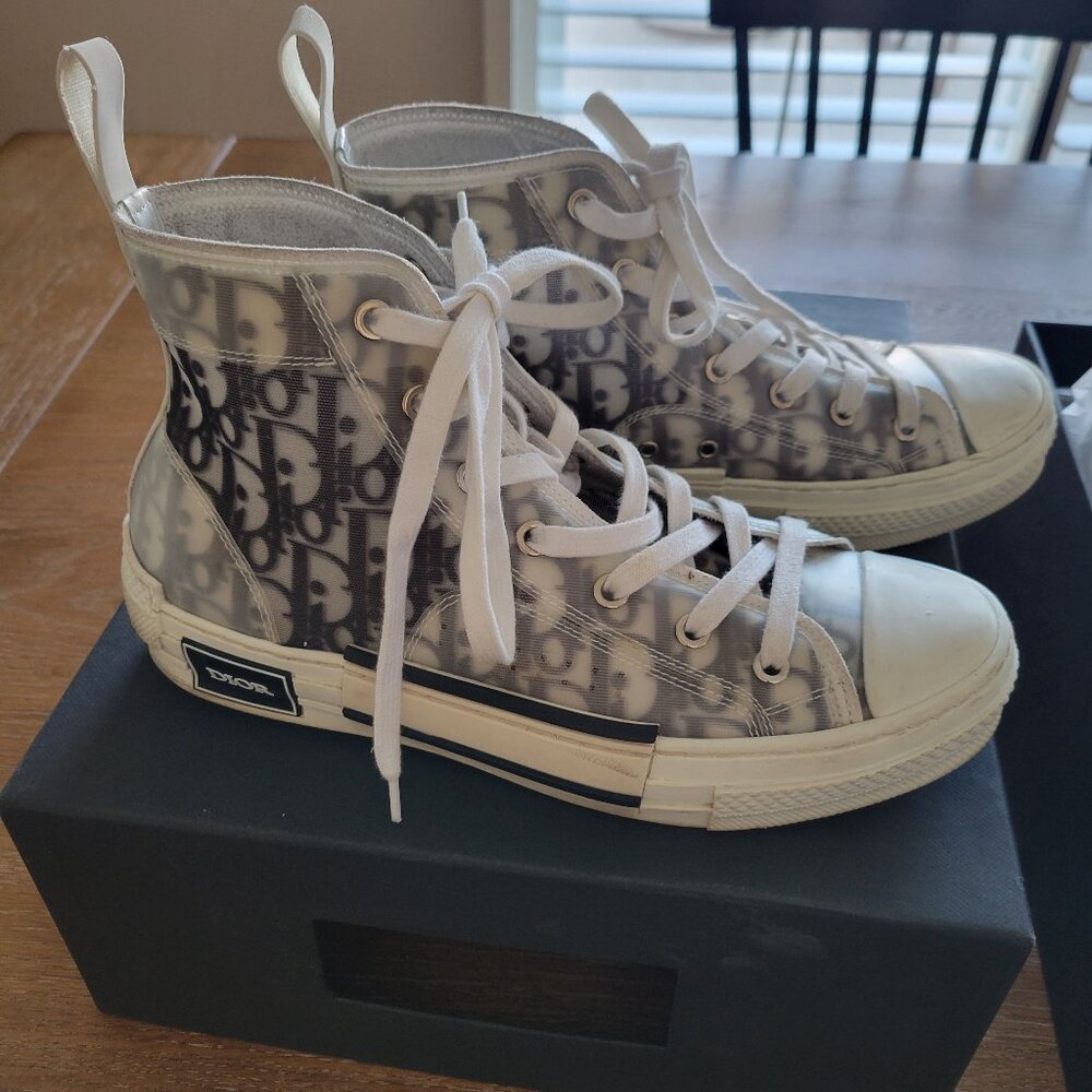 Dior B23 League High-Top Sneaker size 39